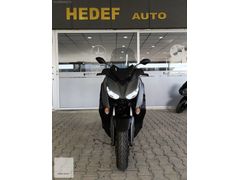 YAMAHA X MAX 400 TECH MAX HATASIZ ÇOK DÜŞÜK KM SERVİS BAKIMLI