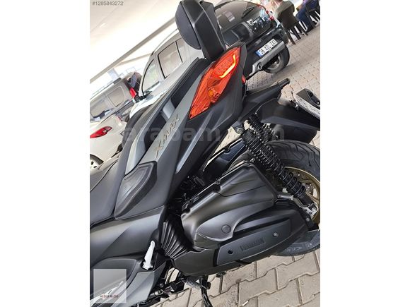 YAMAHA X MAX 400 TECH MAX HATASIZ ÇOK DÜŞÜK KM SERVİS BAKIMLI