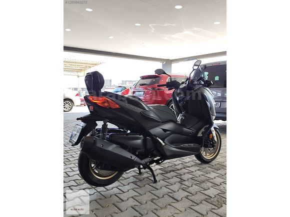 YAMAHA X MAX 400 TECH MAX HATASIZ ÇOK DÜŞÜK KM SERVİS BAKIMLI