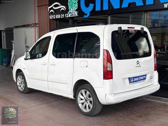 ÇINAR'DAN 2017 MODEL CİTROEN BERLİNGO EKRANLI DİJİTAL KLİMALI