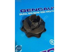 AUDİ A4 A5 STEPNE SABİTLEME VİDASI SÖKME ORJİNAL OEM 8K0803899