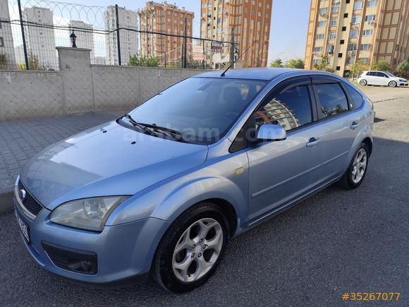 Sahibinden Ford Focus 1.6 TDCi Ghia 2006 Model