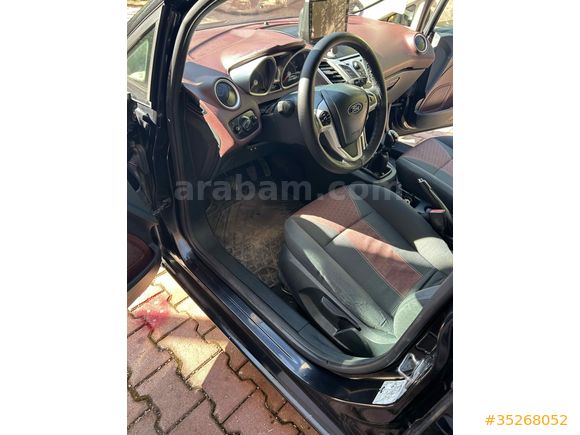 Memurdan Ford Fiesta 1.4 TDCi Titanium 2009 Model 