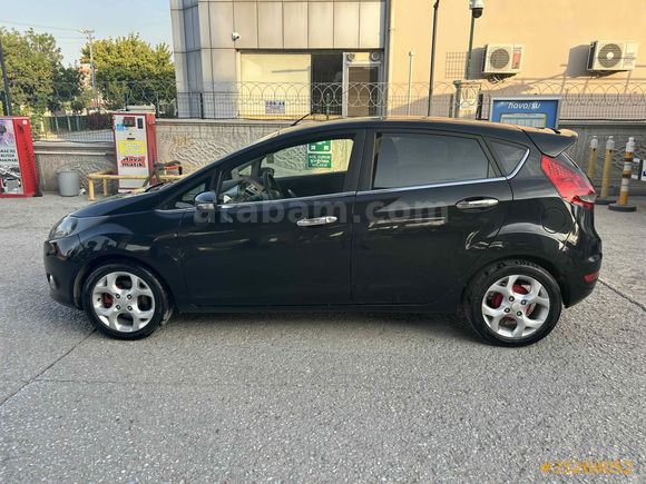 Memurdan Ford Fiesta 1.4 TDCi Titanium 2009 Model 