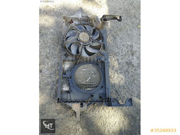 Renault mastır 2 fan paneli
