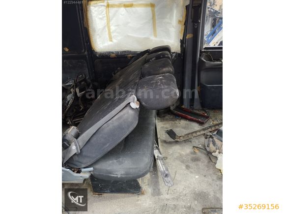 Renault trafik 3 lü koltuk