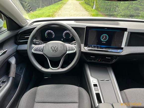 ÖZEL 2025 VW Passat PLUG-İN 1.5 eHybrid 204 HP