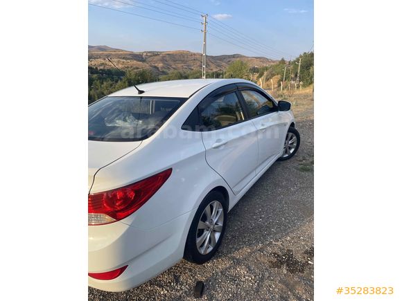 Sahibinden Hyundai Accent Blue 1.6 CRDI Mode Plus 2016 Model 