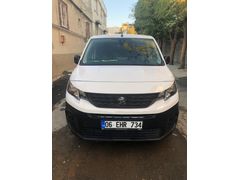 Sahibinden Peugeot Partner 1.5 BlueHDI Comfort 2024 Model
