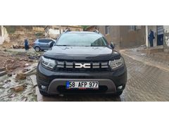 Düşük Km Dacia Duster 1.3 Tce Journey 2022 Model 2023 çıkışlı