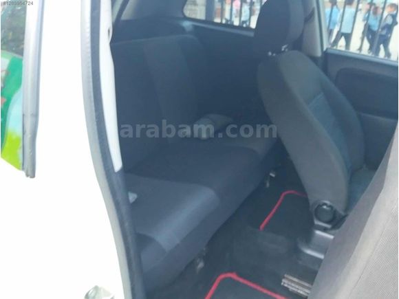 BURAK ŞAZ AUTO / HATASIZ FİESTA VAN 1.4