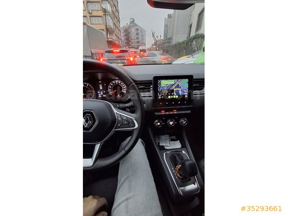 Düşük km kazasız boyasız 2024 trafiğe çıkışlı garantili