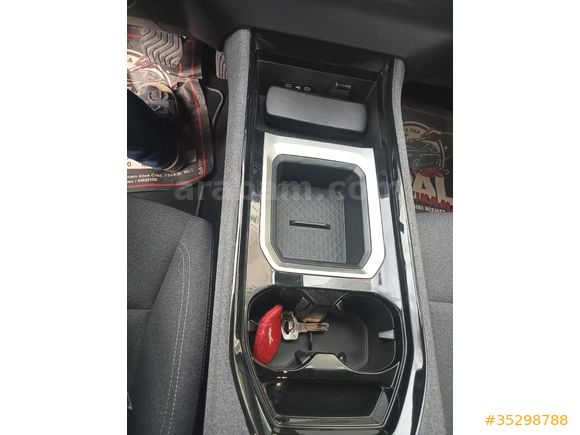 Sahibinden Renault Austral 1.3 Hybrid Evolution 2024 Model Kırşehir