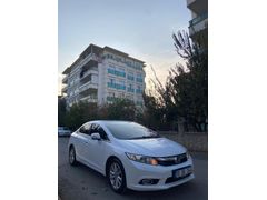 Sahibinden Honda Civic 1.6 i-VTEC ECO Elegance 2012 Model