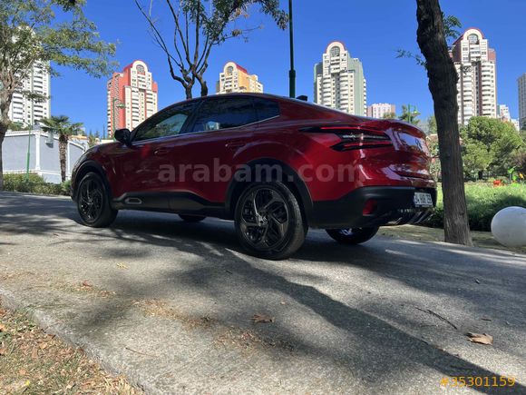 Sahibinden Citroen C4 X 1.2 PureTech Shine Bold 2023 Model 