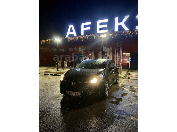 ACİL Renault Clio 0.9 TCe Touch 2012