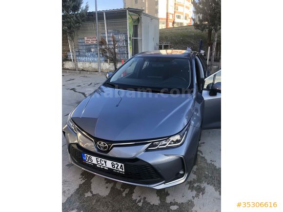 Sahibinden Toyota Corolla 1.5 Dream 2023 Model 