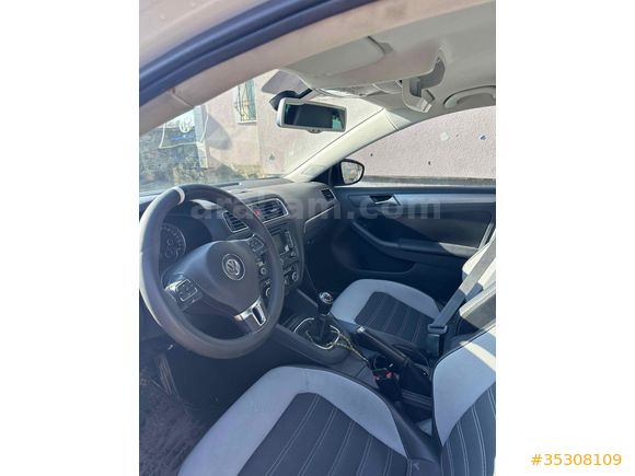 Sahibinden Volkswagen Jetta 1.2 TSi Highline 2012 Model 