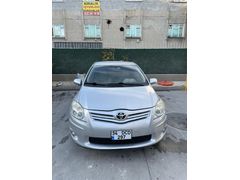 Sahibinden Toyota Auris 1.4 D-4D Comfort Extra 2012 Model  252.000 km Gri (Gümüş)