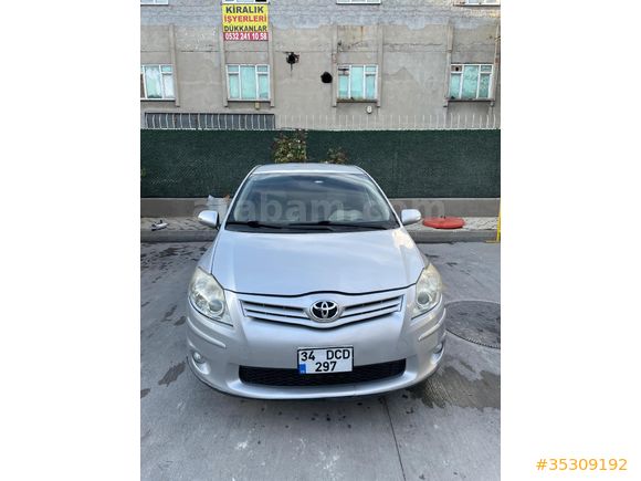 Sahibinden Toyota Auris 1.4 D-4D Comfort Extra 2012 Model  252.000 km Gri (Gümüş)