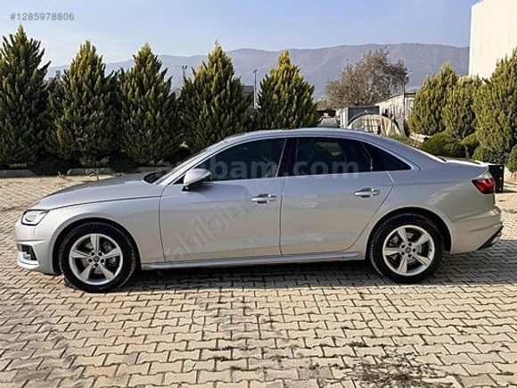 2020 AUDİ A4 HATASIZ BOYASIZ 95 BİN KM ÇİFT NAV - CAR PLAY