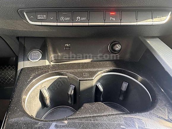 2020 AUDİ A4 HATASIZ BOYASIZ 95 BİN KM ÇİFT NAV - CAR PLAY
