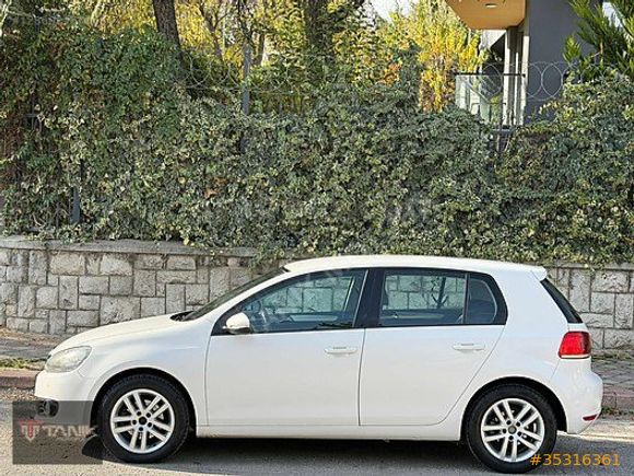 HATASIZ 2011 MODEL GOLF 1.6 TDI HİGHLİNE DSG