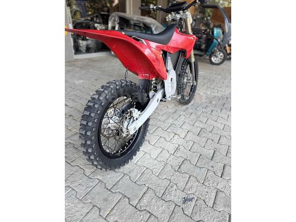 STARK FUTURE 80 hp