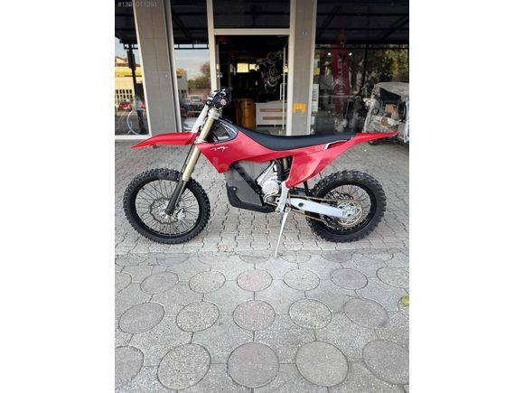 STARK FUTURE 80 hp