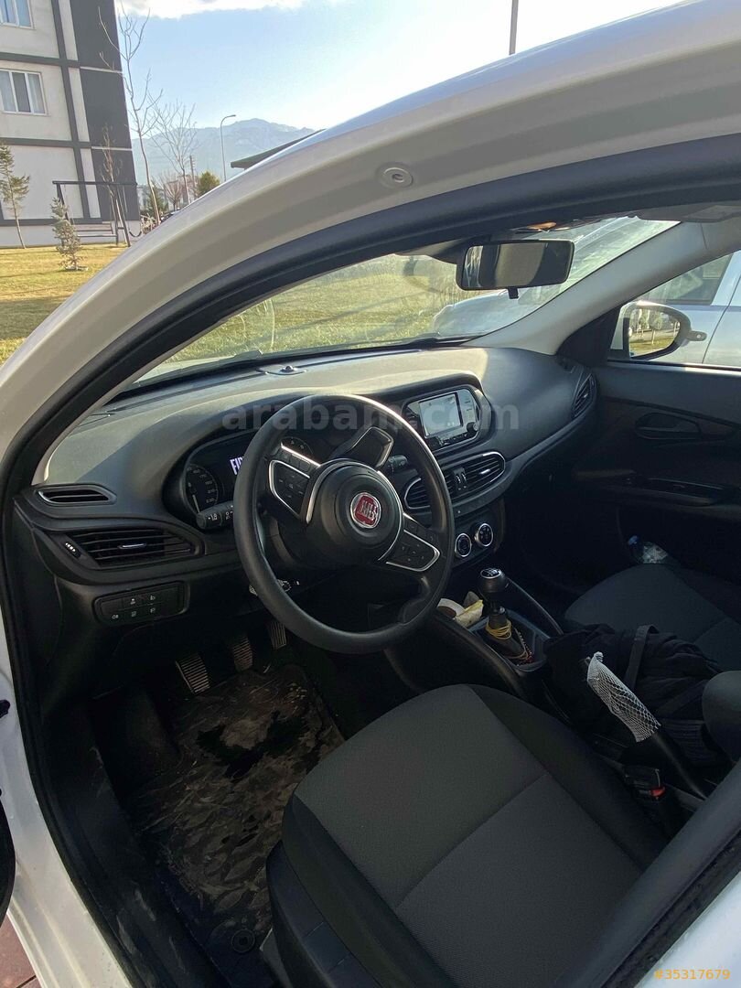 Sahibinden Fiat Egea 1.4 Fire Easy 2025 Model Afyonkarahisar 14.150 km Beyaz 6