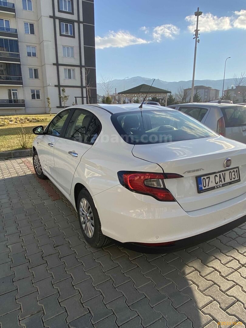 Sahibinden Fiat Egea 1.4 Fire Easy 2025 Model Afyonkarahisar 14.150 km Beyaz 3