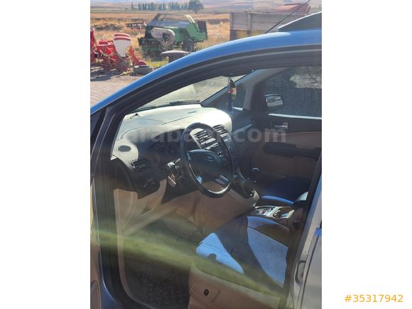 Sahibinden Ford C-Max 1.6 TDCi Ghia 2005 Model