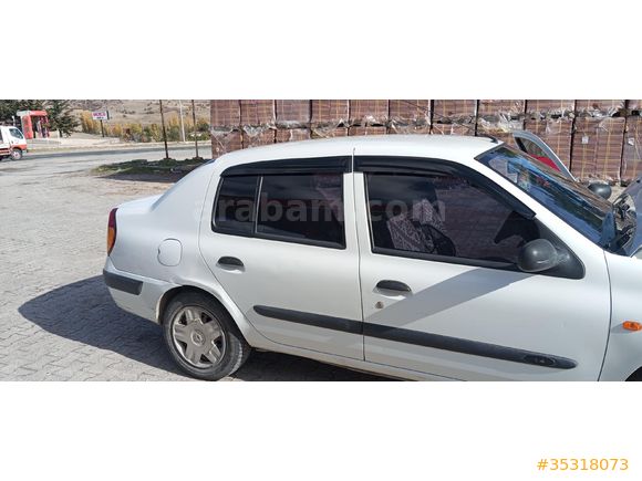 Sahibinden Renault Clio 1.4 Authentique 2004 Model