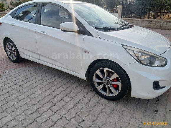 Sahibinden ogretmenden Hyundai Accent Blue 1.6 CRDI Biz 2015 Model