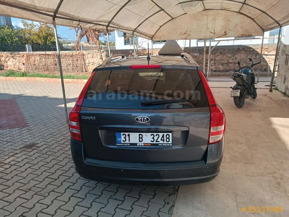 Sahibinden Kia Ceed 1.6 CRDi Cool SW 2011 Model