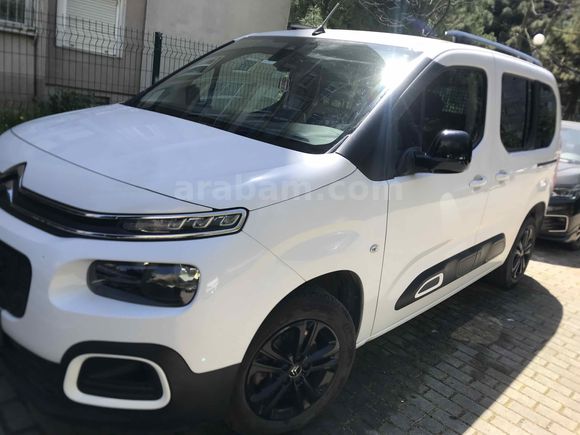 İlk Sahibinden Citroen Berlingo 1.5 BlueHDI Feel Bold 2022 Model 