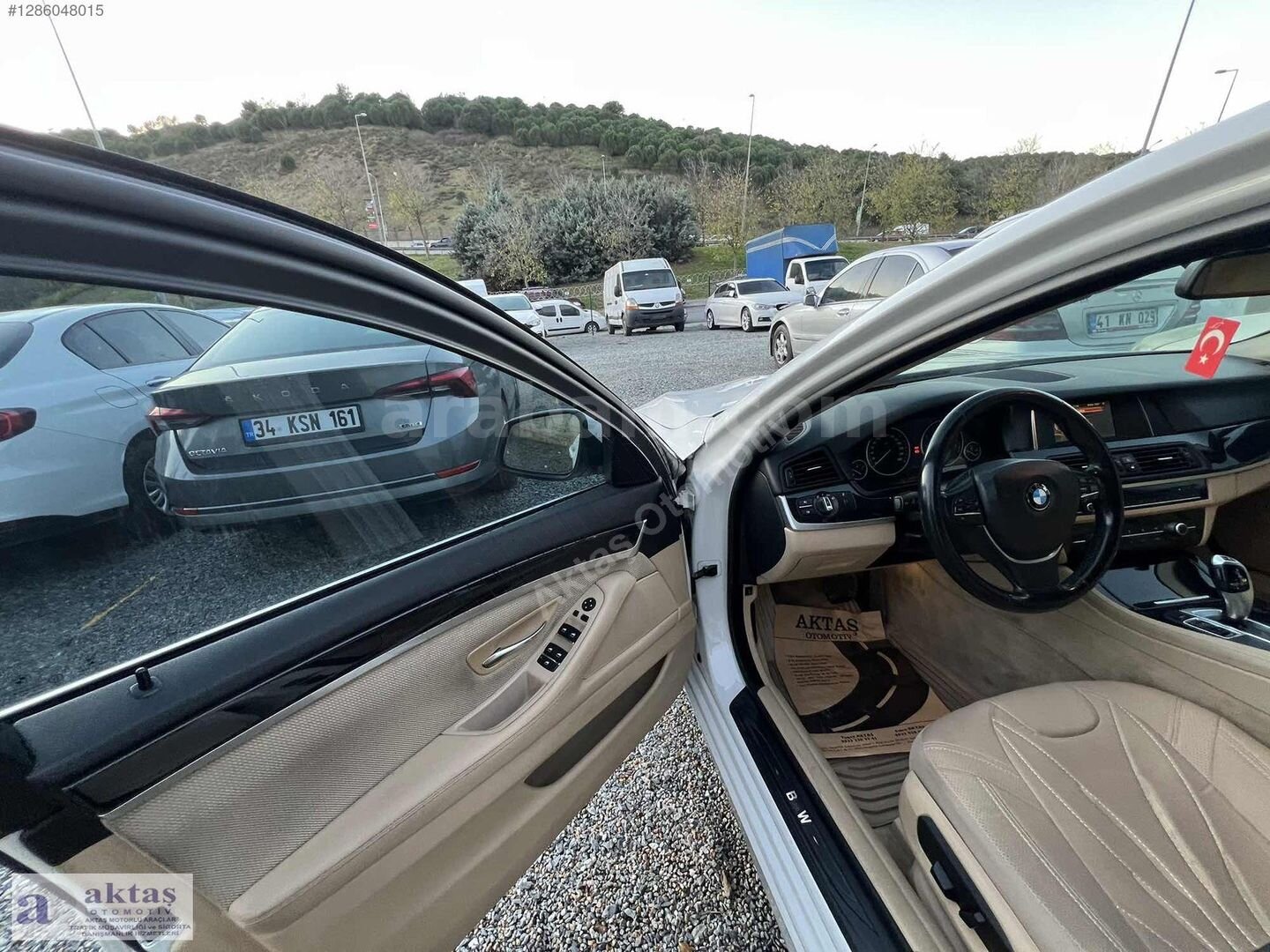 Galeriden BMW 5 Serisi 520i Standart 2014 Model İstanbul 287.000 km Beyaz 3
