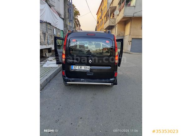 Sahibinden Renault Kangoo Multix 1.5 dCi Authentique 2011 Model  303.000 km Siyah