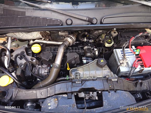 Sahibinden Renault Kangoo Multix 1.5 dCi Authentique 2011 Model  303.000 km Siyah