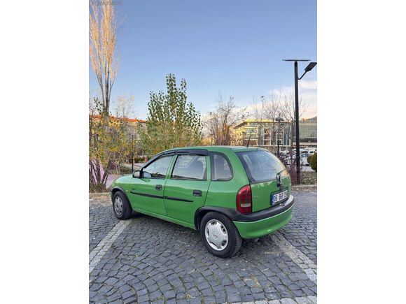 OPEL CORSA OTOMATİK BENZİN LPG