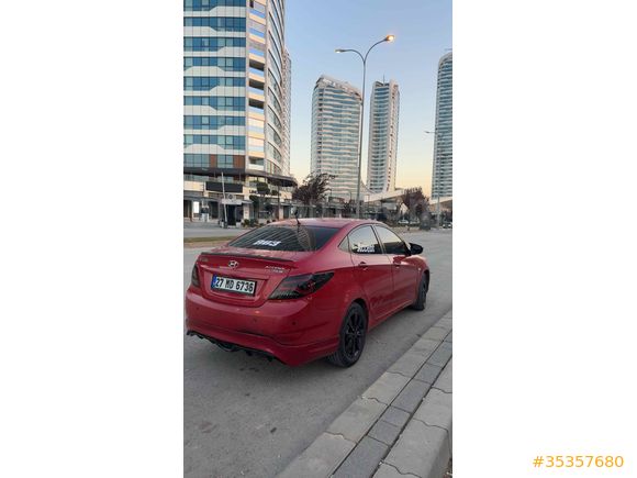 Sahibinden Hyundai Accent Blue 1.6 CRDI Biz 2012 Model  335.000 km Kırmızı