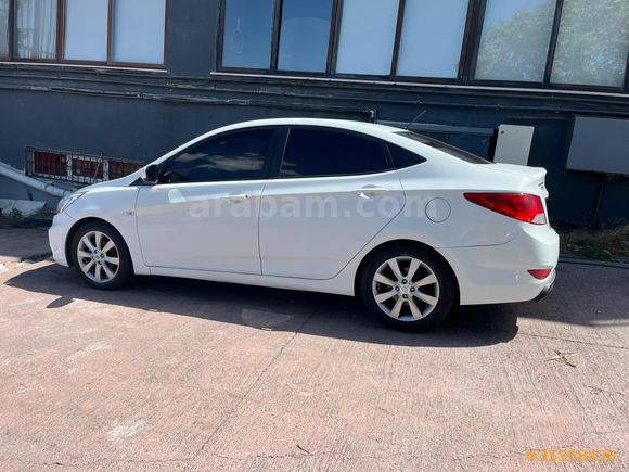 Sahibinden Hyundai Accent Blue 1.6 CRDI Mode Plus 2017 Model İstanbul