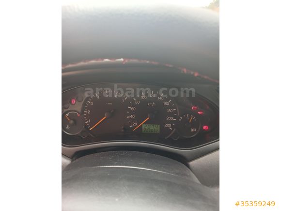 Sahibinden Ford Focus 1.6 Comfort 2004 Model