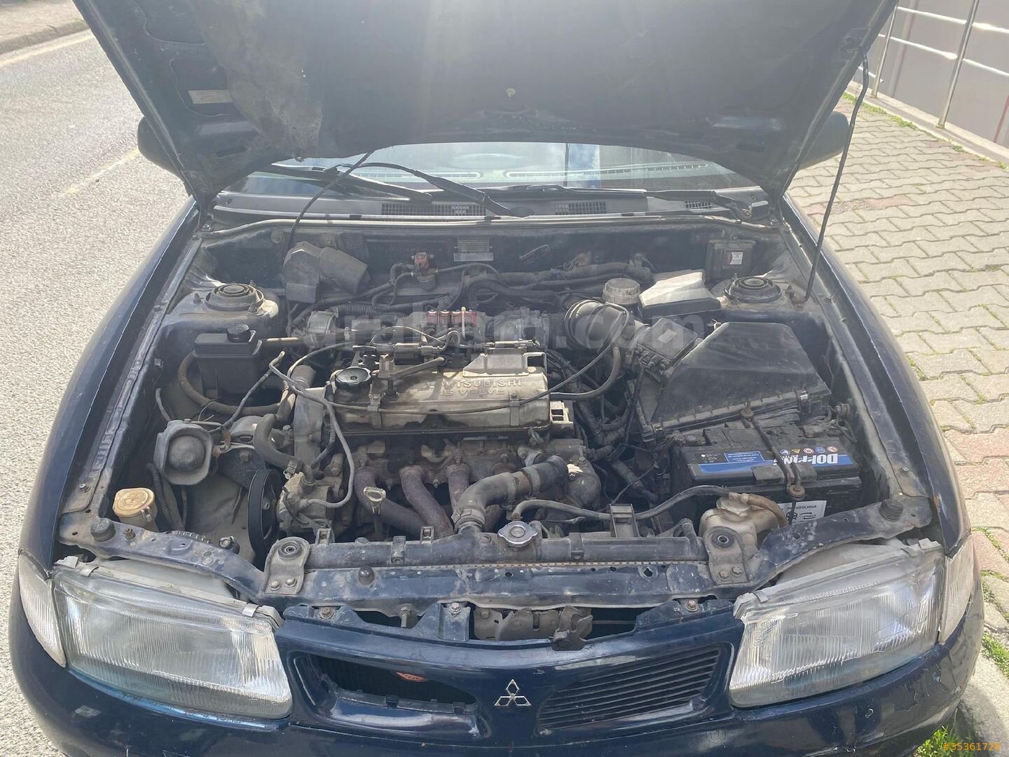 Sahibinden Mitsubishi Carisma 1.6 GL 1999 Model İstanbul 250.000 km Lacivert 2