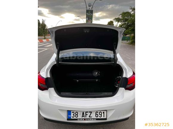 Düşük kilometre kazasız Opel Astra 1.6 Edition Plus 2017 Model 