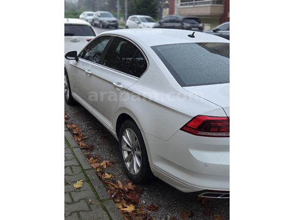 Orjinal Sahibinden Volkswagen Passat 1.5 TSi Business 2021 Model