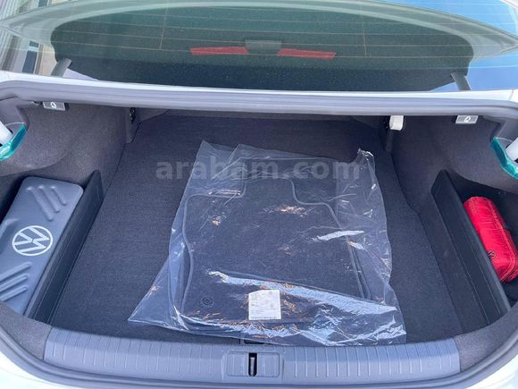 Orjinal Sahibinden Volkswagen Passat 1.5 TSi Business 2021 Model