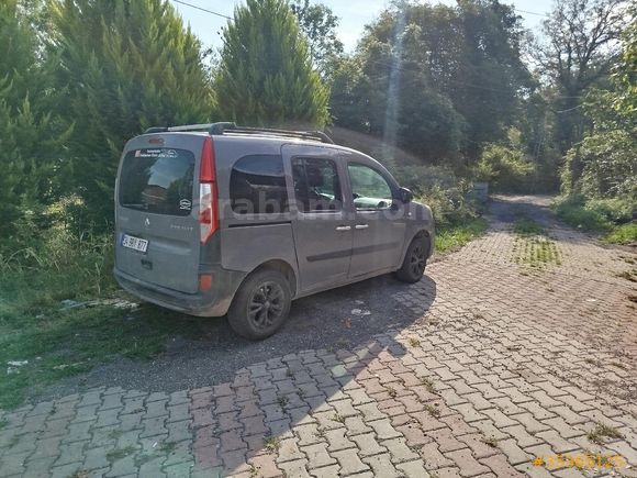 Sahibinden Renault Kangoo Multix 1.5 dCi Extreme 2017 Model