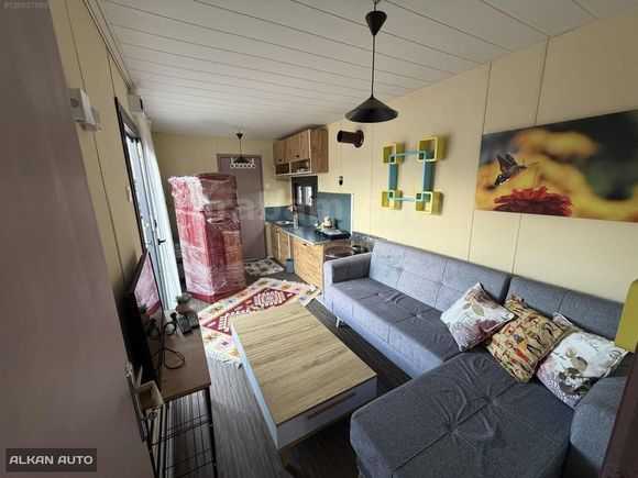 SATILIK ÖZEL YAPILMIŞ TİNY HOUSE