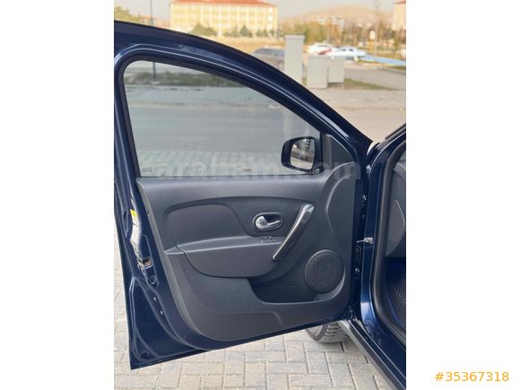İlk sahibinden 64.000KM’de 2019 Model Dacia Sandero Stepway
